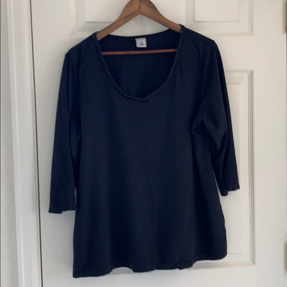 Black maternity T-shirt